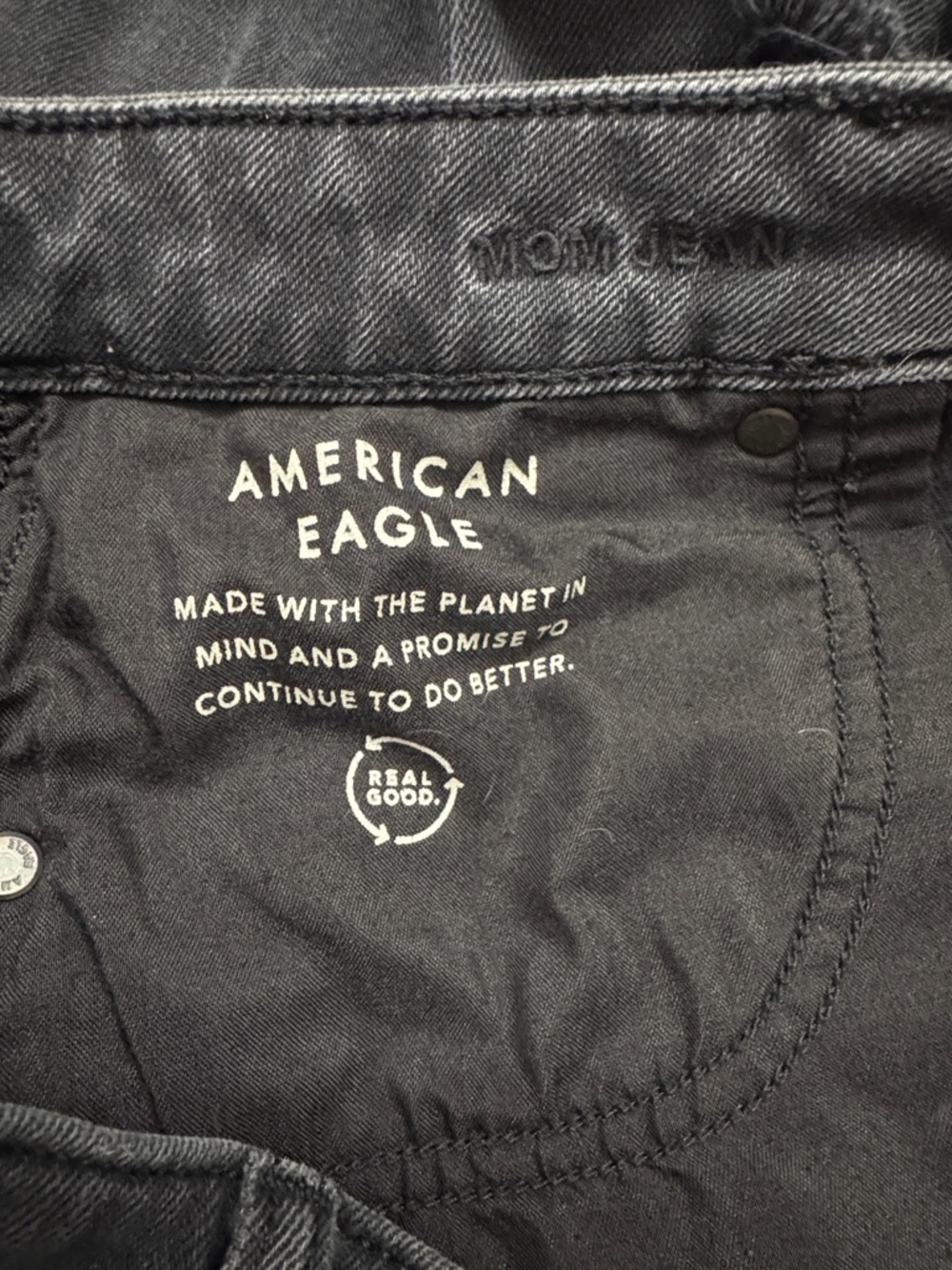 American Eagle Strigid Destroyed Jeans - Picture 6 of 6